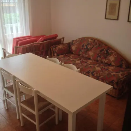 Villa Menazzi *